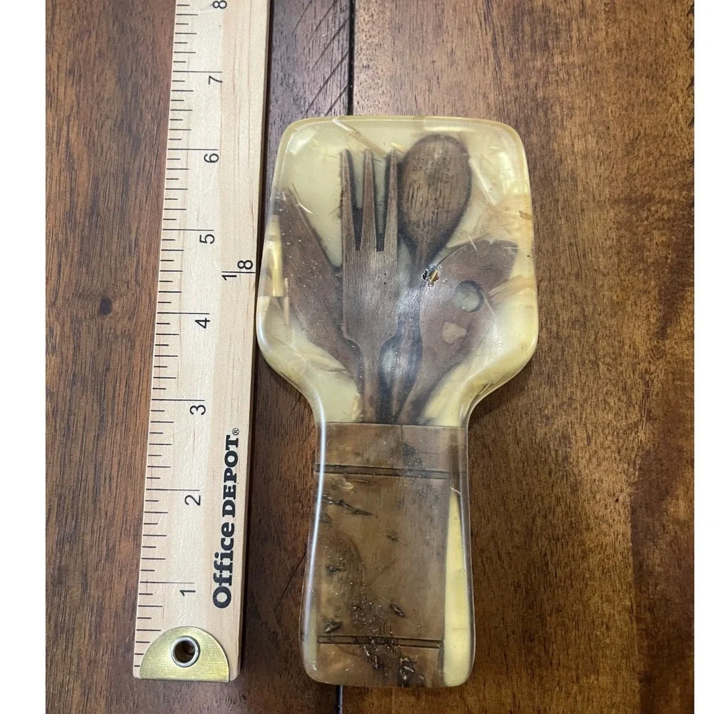 N/A vintage lucite